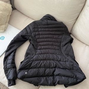 LULULEMON JACKET
